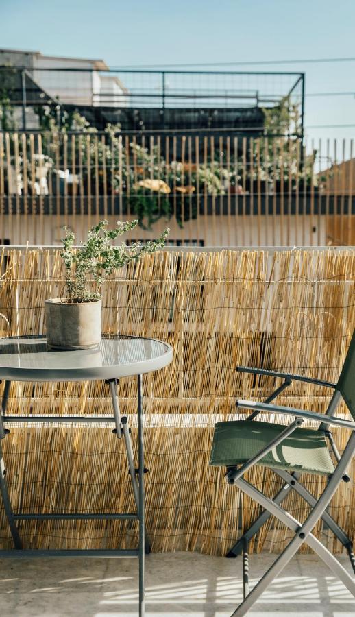 Apartamento Loft With Private Parking Atenas Exterior foto